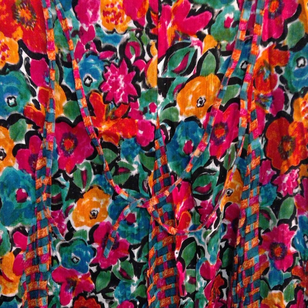 NWT Muti-colored lined dress